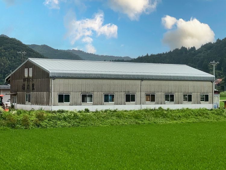 福の里格納庫屋根　改修工事