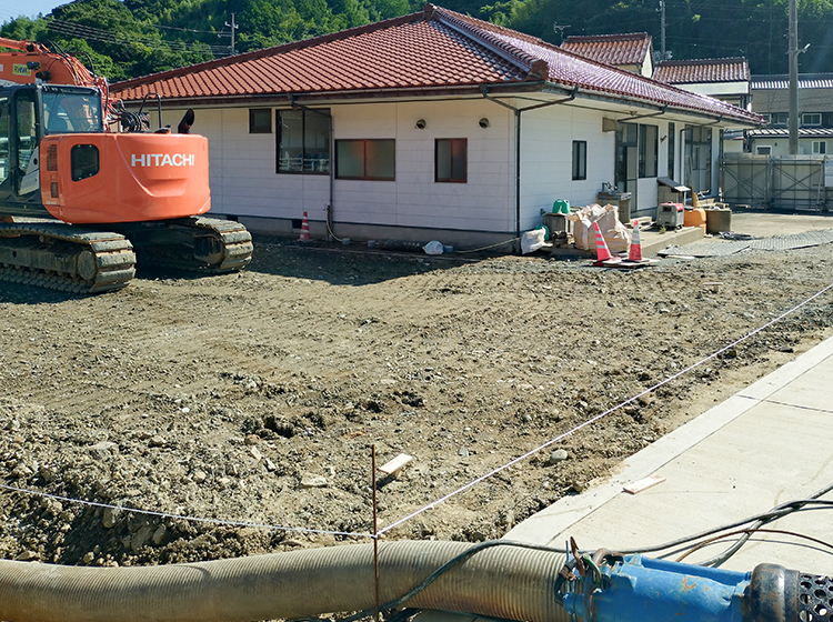 4江崎漁港海岸海岸保全施設整備連携排水機場発電機室上屋新築工事　-2026年9月報告-